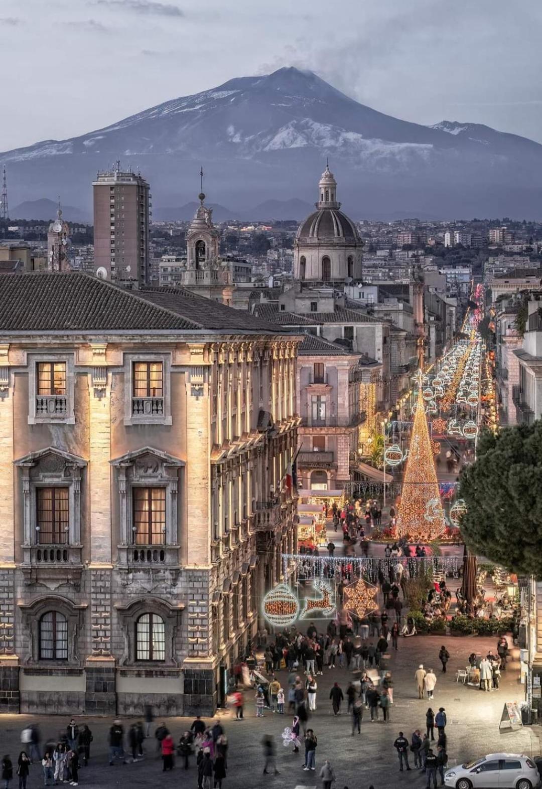 Casa Vacanze Al Teatro Catane Extérieur photo