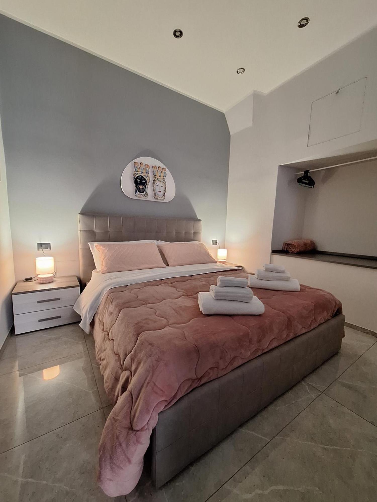 Casa Vacanze Al Teatro Catane Extérieur photo